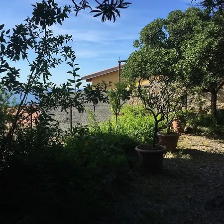 Casa Vacanza Mari 贝尔杰吉