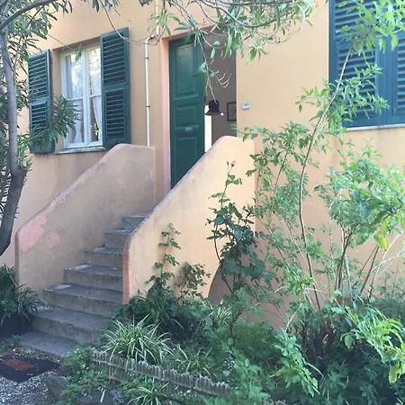 公寓 Casa Vacanza Mari 贝尔杰吉